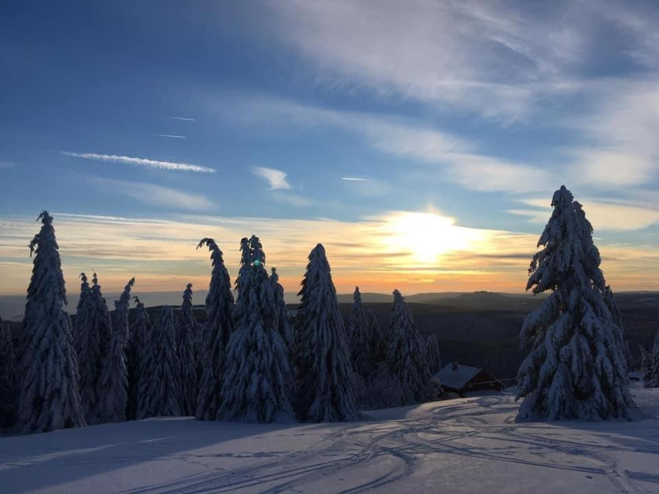 Ubytovani U Mateje Horni Blatna Exterior photo